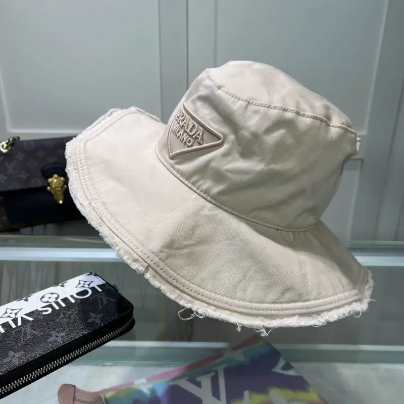 Prada Hat (72)